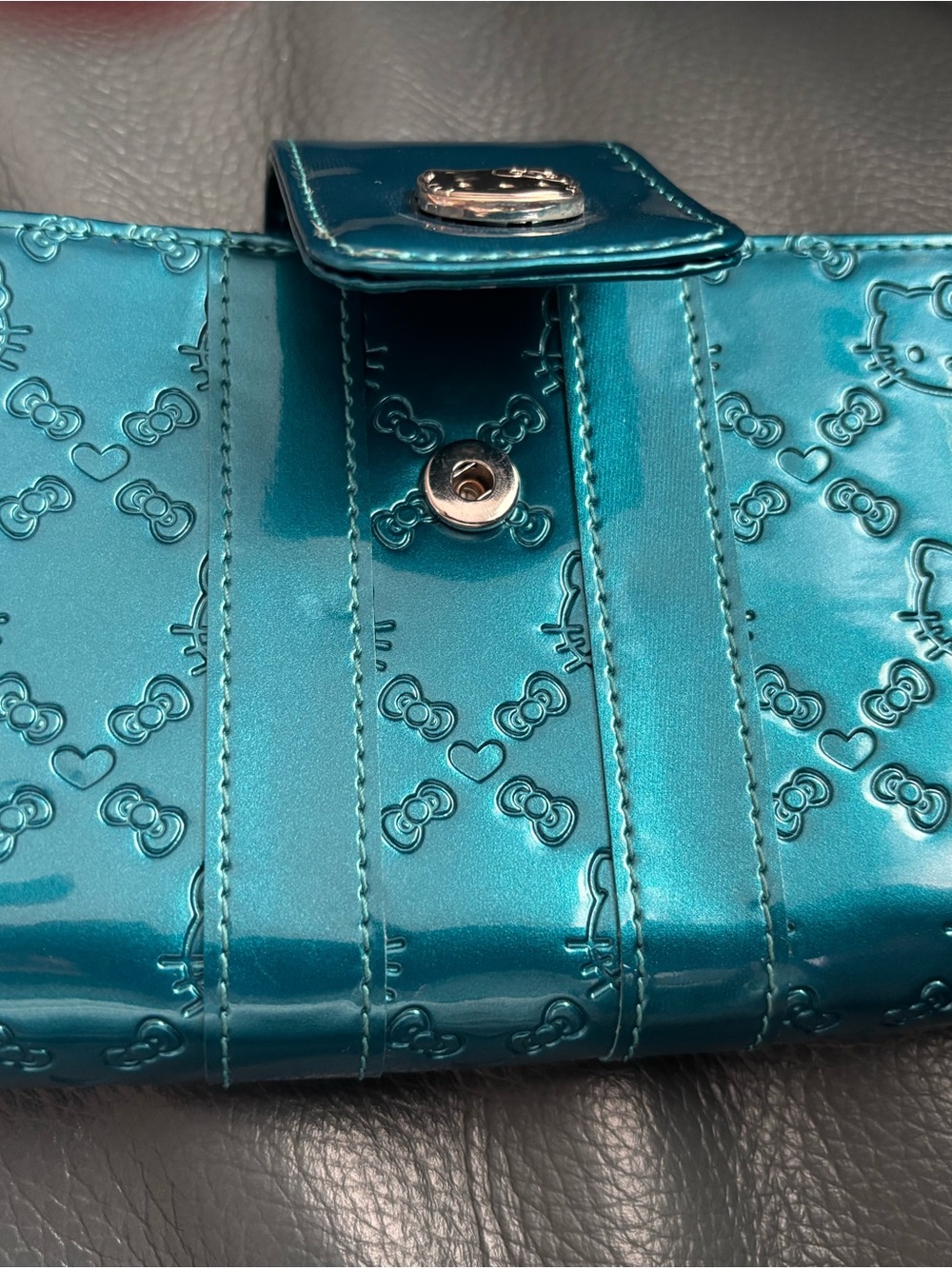 Hello Kitty Teal Patent Wristlet Clutch